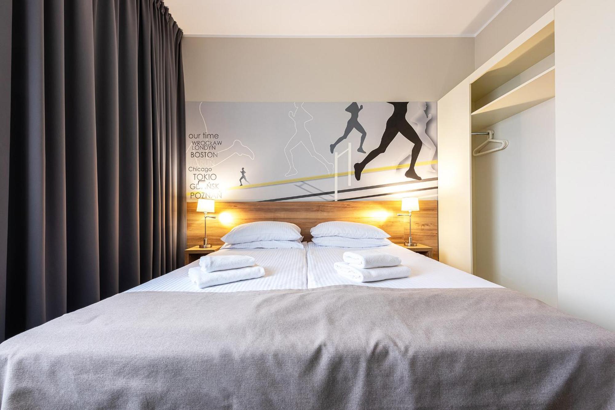 Hotel Maraton Szamotuły Εξωτερικό φωτογραφία