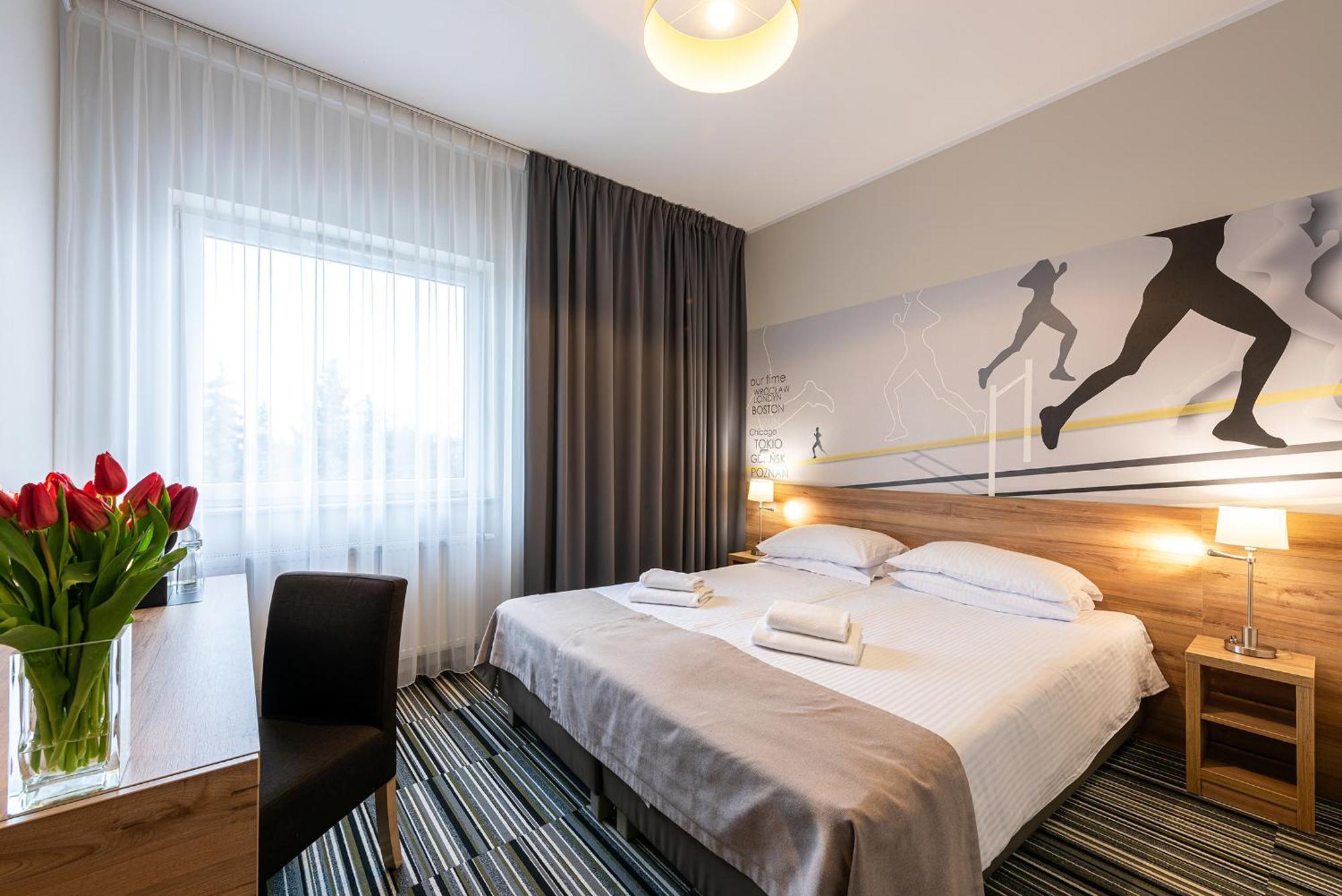 Hotel Maraton Szamotuły Εξωτερικό φωτογραφία